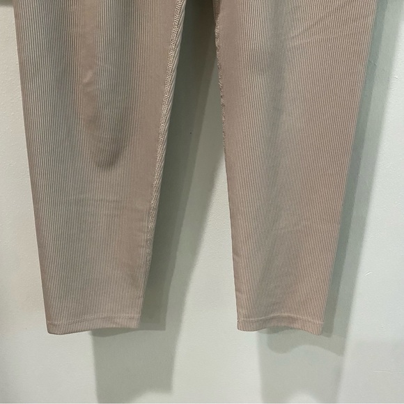 Beach Riot Ribbed Leggings‎ - Picture 3 of 7